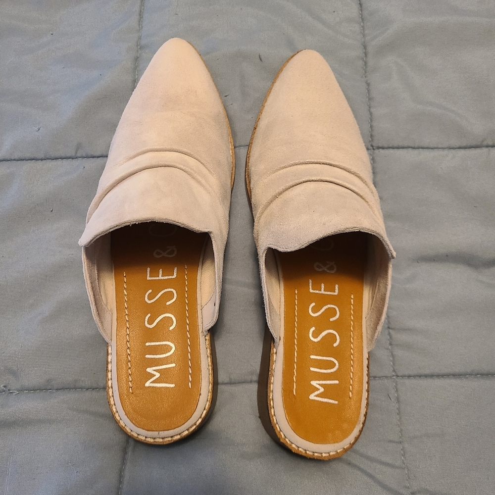 Musse & Cloud suede upper flat